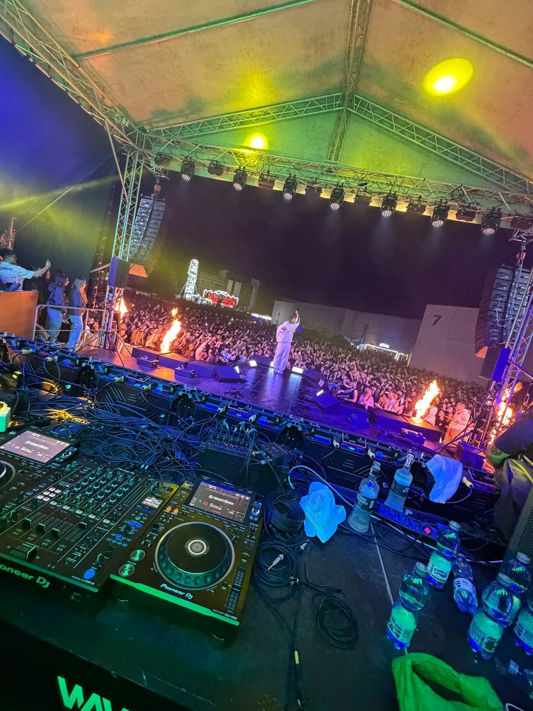 WAVE festival